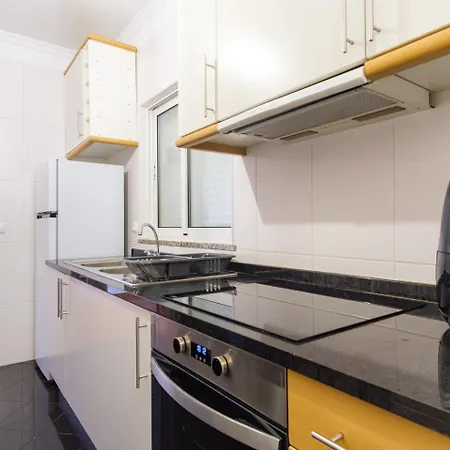 Guestready - Lovely Getaway In Lägenhet Caniço